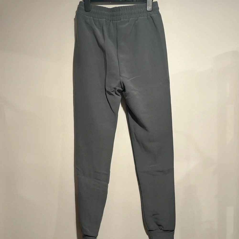 JOGGERS - Picture 5 of 8